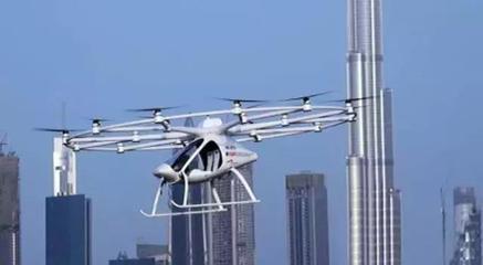 迪拜领航未来 世界首辆飞行汽车试飞成功，全球无人机载客服务曙光初现